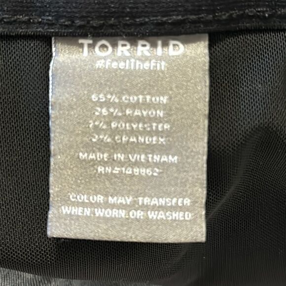 Torrid women’s regular stretch mid rise jeans size 28R - Picture 6 of 10